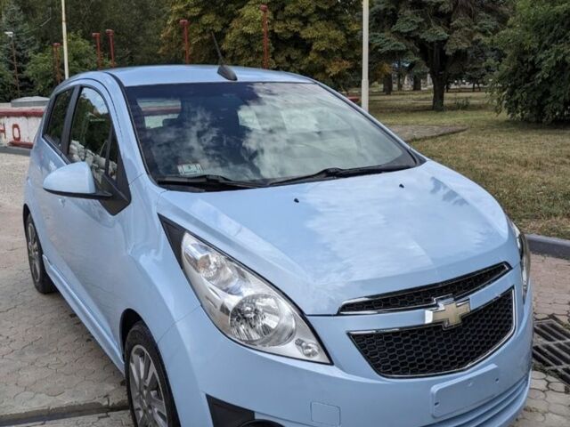 Синий Шевроле Спарк, объемом двигателя 0 л и пробегом 115 тыс. км за 7400 $, фото 1 на Automoto.ua