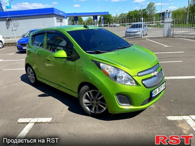 Зелений Шевроле Спарк, об'ємом двигуна 0 л та пробігом 134 тис. км за 6399 $, фото 1 на Automoto.ua