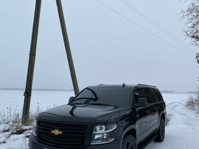 Черный Шевроле Субурбан, объемом двигателя 5.3 л и пробегом 198 тыс. км за 32000 $, фото 1 на Automoto.ua