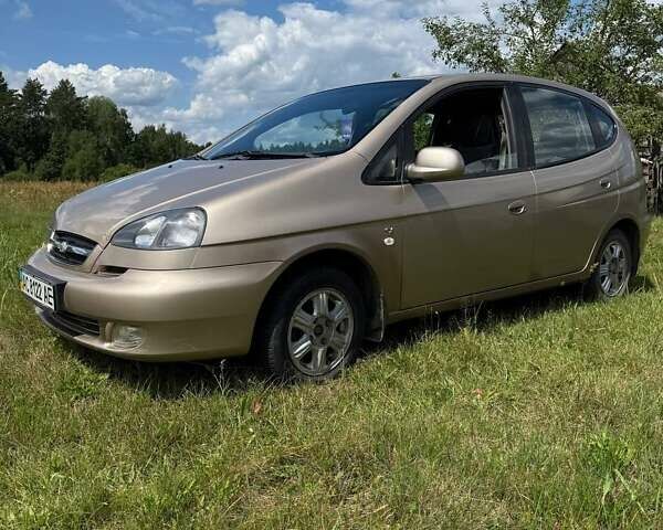Бежевий Шевроле Такума, об'ємом двигуна 1.6 л та пробігом 210 тис. км за 3000 $, фото 1 на Automoto.ua