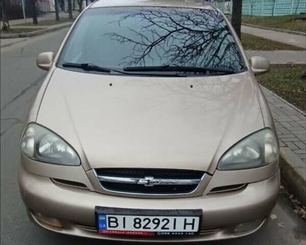 Бежевий Шевроле Такума, об'ємом двигуна 1.6 л та пробігом 377 тис. км за 2999 $, фото 1 на Automoto.ua