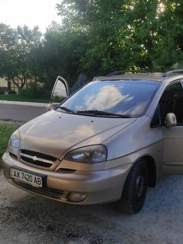 Бежевий Шевроле Такума, об'ємом двигуна 2 л та пробігом 156 тис. км за 3000 $, фото 1 на Automoto.ua