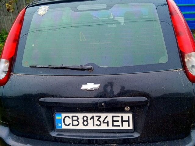 Черный Шевроле Такума, объемом двигателя 2 л и пробегом 100 тыс. км за 1750 $, фото 1 на Automoto.ua