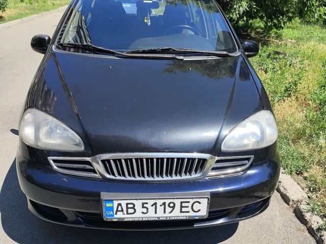 Чорний Шевроле Такума, об'ємом двигуна 2 л та пробігом 334 тис. км за 3600 $, фото 1 на Automoto.ua