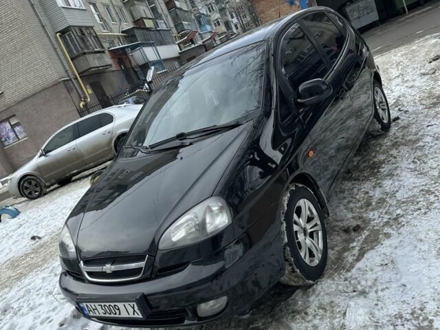 Черный Шевроле Такума, объемом двигателя 1.6 л и пробегом 244 тыс. км за 3000 $, фото 1 на Automoto.ua