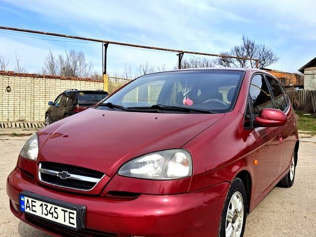 Красный Шевроле Такума, объемом двигателя 1.6 л и пробегом 0 тыс. км за 2450 $, фото 1 на Automoto.ua