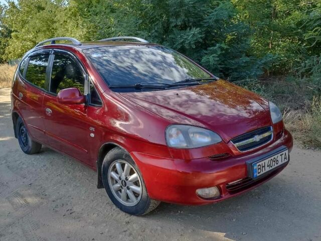 Красный Шевроле Такума, объемом двигателя 2 л и пробегом 235 тыс. км за 2300 $, фото 1 на Automoto.ua