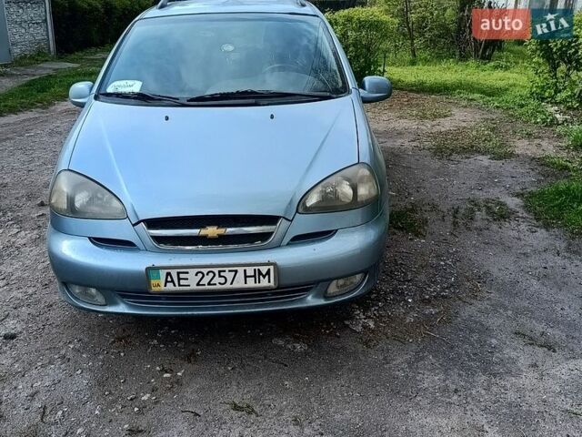 Серый Шевроле Такума, объемом двигателя 2 л и пробегом 230 тыс. км за 3200 $, фото 1 на Automoto.ua