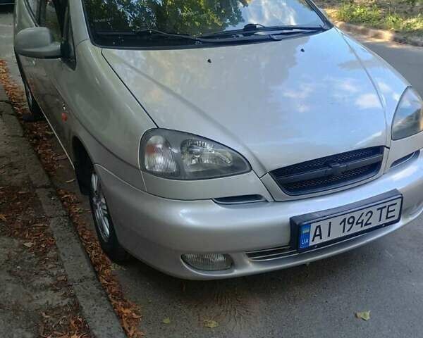Сірий Шевроле Такума, об'ємом двигуна 1.6 л та пробігом 240 тис. км за 3200 $, фото 1 на Automoto.ua