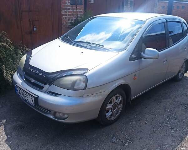 Серый Шевроле Такума, объемом двигателя 1.6 л и пробегом 297 тыс. км за 1800 $, фото 1 на Automoto.ua