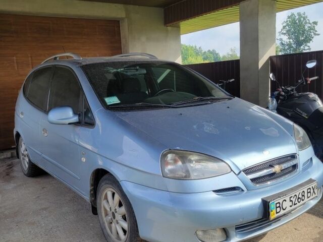 Серый Шевроле Такума, объемом двигателя 2 л и пробегом 200 тыс. км за 1650 $, фото 1 на Automoto.ua