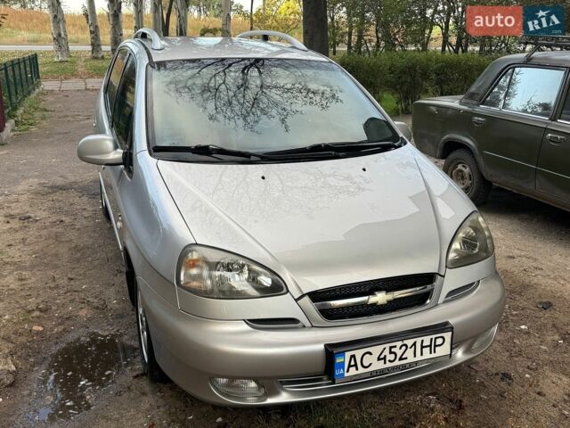 Серый Шевроле Такума, объемом двигателя 2 л и пробегом 40 тыс. км за 6200 $, фото 1 на Automoto.ua
