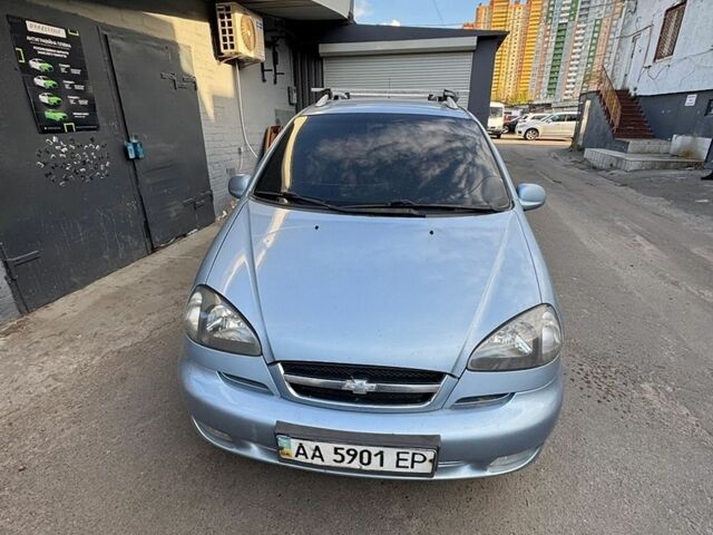 Серый Шевроле Такума, объемом двигателя 2 л и пробегом 315 тыс. км за 2700 $, фото 1 на Automoto.ua