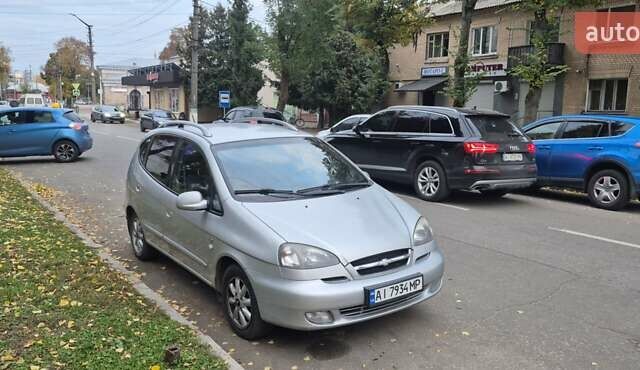 Шевроле Такума 2008 в Яготине на Automoto.ua Серый Шевроле Такума, объемом двигателя 2 л и пробегом 208 тыс. км за 4000 $, фото 1 на Automoto.ua