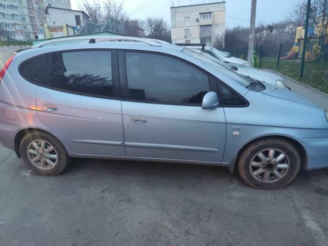 Сірий Шевроле Такума, об'ємом двигуна 2 л та пробігом 150 тис. км за 4100 $, фото 1 на Automoto.ua