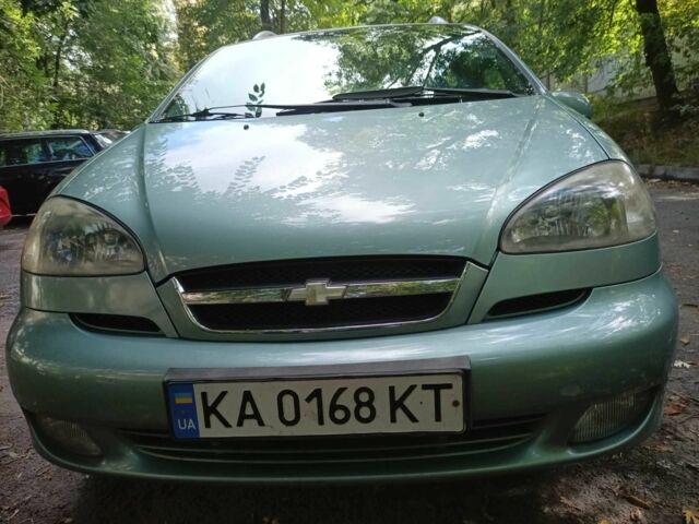 Зеленый Шевроле Такума, объемом двигателя 1.6 л и пробегом 137 тыс. км за 255000 $, фото 1 на Automoto.ua