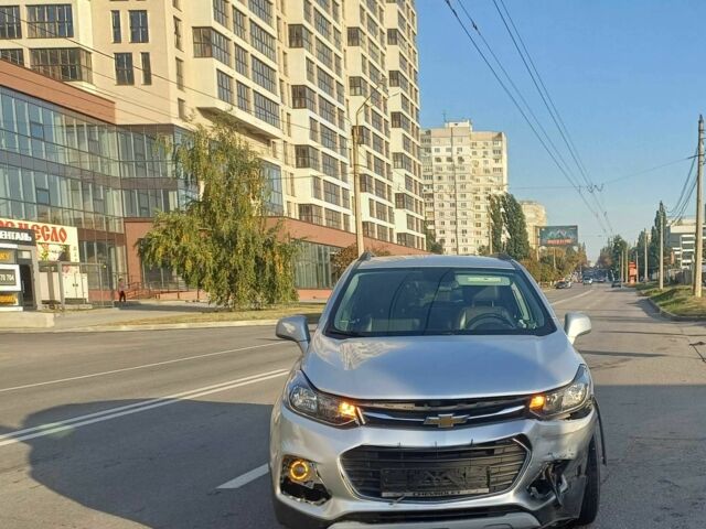 Сірий Шевроле Трекер, об'ємом двигуна 1.4 л та пробігом 77 тис. км за 8700 $, фото 1 на Automoto.ua