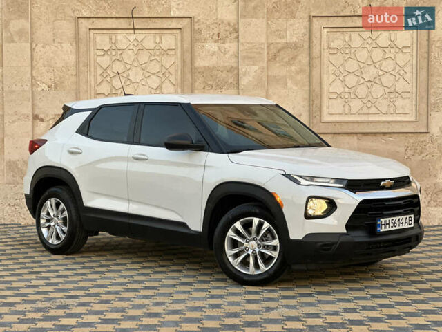 Білий Шевроле Трейлблейзер, об'ємом двигуна 1.2 л та пробігом 20 тис. км за 18000 $, фото 1 на Automoto.ua