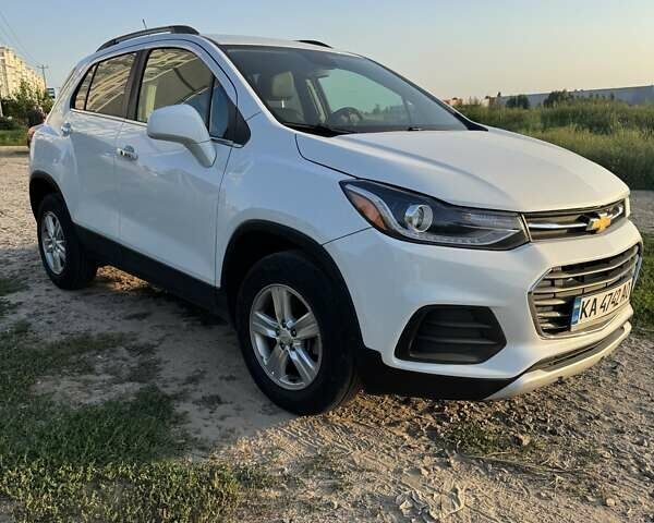 Білий Шевроле Trax, об'ємом двигуна 1.4 л та пробігом 87 тис. км за 13100 $, фото 1 на Automoto.ua