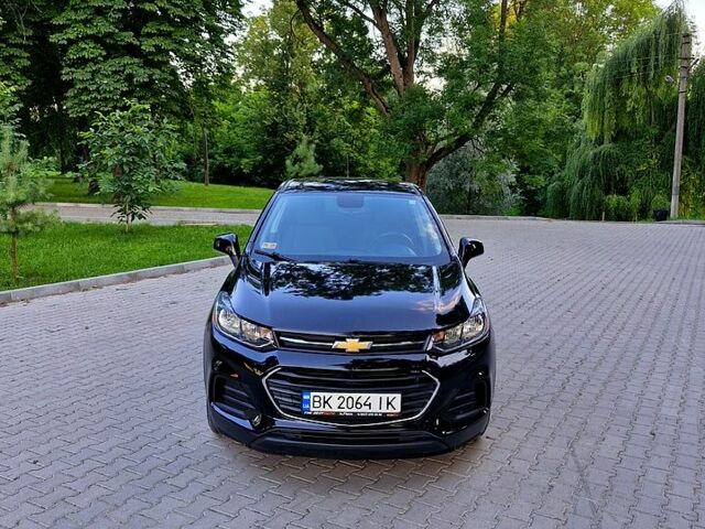 Чорний Шевроле Trax, об'ємом двигуна 1.4 л та пробігом 61 тис. км за 11899 $, фото 1 на Automoto.ua