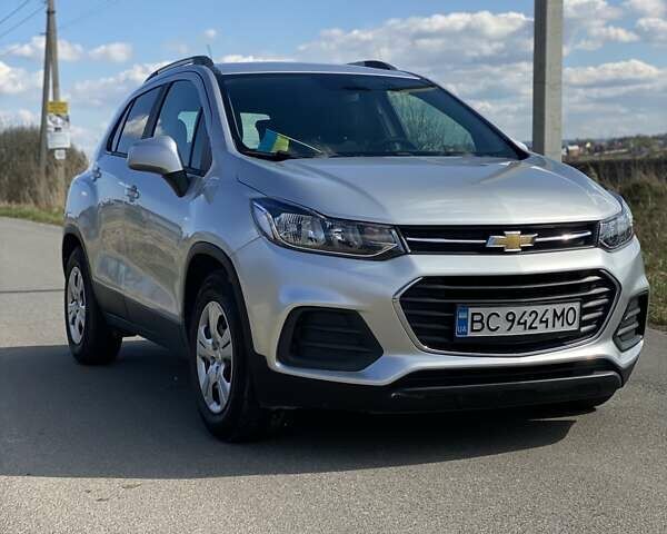 Серый Шевроле Trax, объемом двигателя 1.4 л и пробегом 118 тыс. км за 11450 $, фото 1 на Automoto.ua