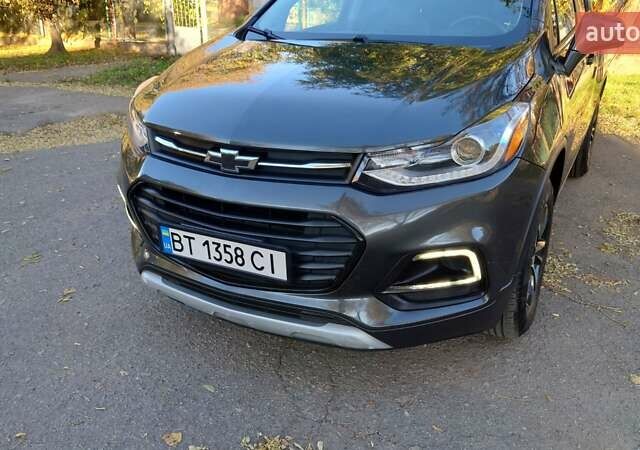 Серый Шевроле Trax, объемом двигателя 1.4 л и пробегом 51 тыс. км за 13500 $, фото 1 на Automoto.ua