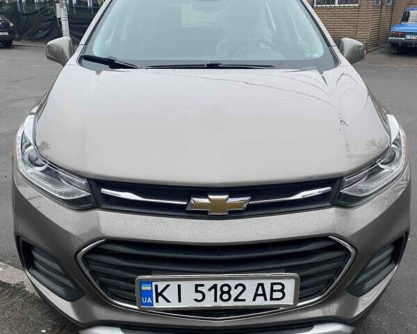 Серый Шевроле Trax, объемом двигателя 1.4 л и пробегом 54 тыс. км за 14500 $, фото 1 на Automoto.ua