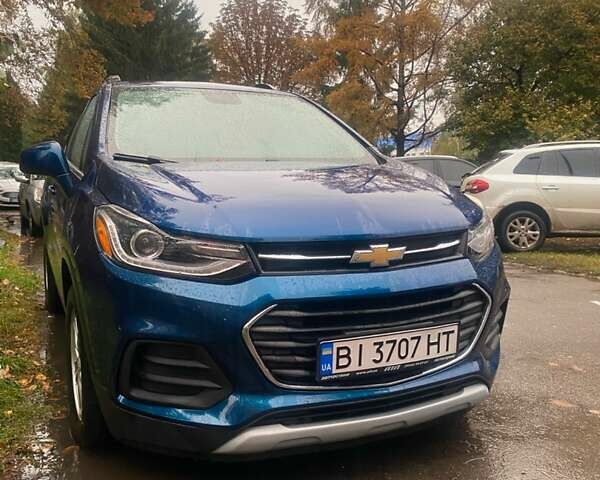 Синий Шевроле Trax, объемом двигателя 1.36 л и пробегом 80 тыс. км за 12800 $, фото 1 на Automoto.ua
