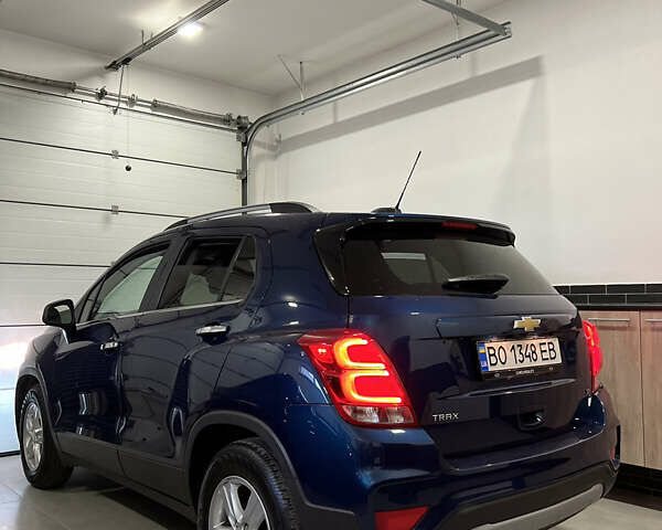 Синий Шевроле Trax, объемом двигателя 1.4 л и пробегом 60 тыс. км за 11700 $, фото 1 на Automoto.ua