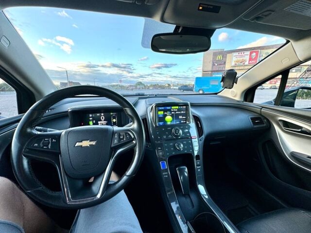 Белый Шевроле Вольт, объемом двигателя 1.4 л и пробегом 0 тыс. км за 11000 $, фото 1 на Automoto.ua