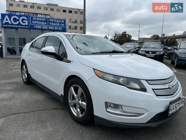 Білий Шевроле Вольт, об'ємом двигуна 1.4 л та пробігом 170 тис. км за 10650 $, фото 1 на Automoto.ua
