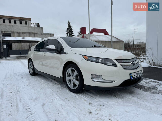 Белый Шевроле Вольт, объемом двигателя 1.4 л и пробегом 146 тыс. км за 8999 $, фото 1 на Automoto.ua