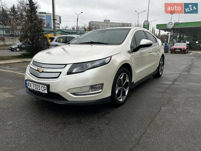 Білий Шевроле Вольт, об'ємом двигуна 1.4 л та пробігом 158 тис. км за 13800 $, фото 1 на Automoto.ua