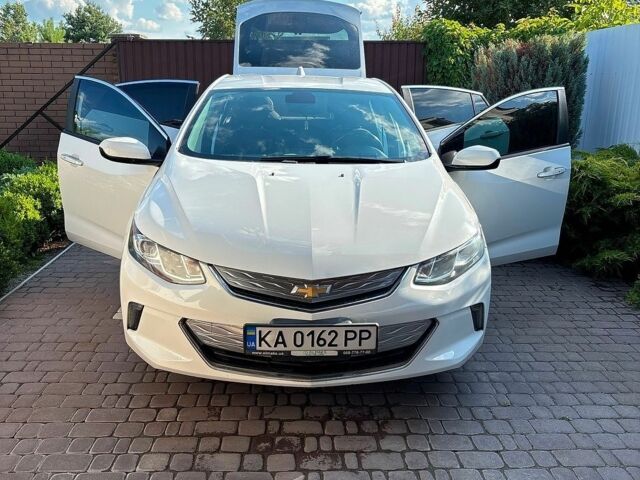 Білий Шевроле Вольт, об'ємом двигуна 1.4 л та пробігом 162 тис. км за 16499 $, фото 1 на Automoto.ua