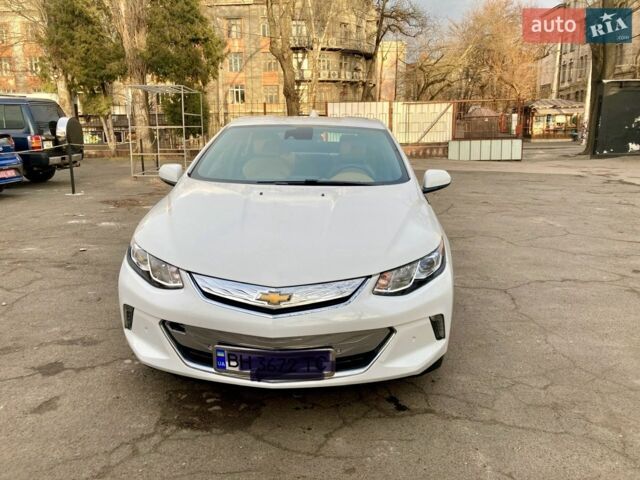 Білий Шевроле Вольт, об'ємом двигуна 1.5 л та пробігом 110 тис. км за 16000 $, фото 1 на Automoto.ua