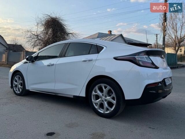 Білий Шевроле Вольт, об'ємом двигуна 1.49 л та пробігом 134 тис. км за 14999 $, фото 1 на Automoto.ua