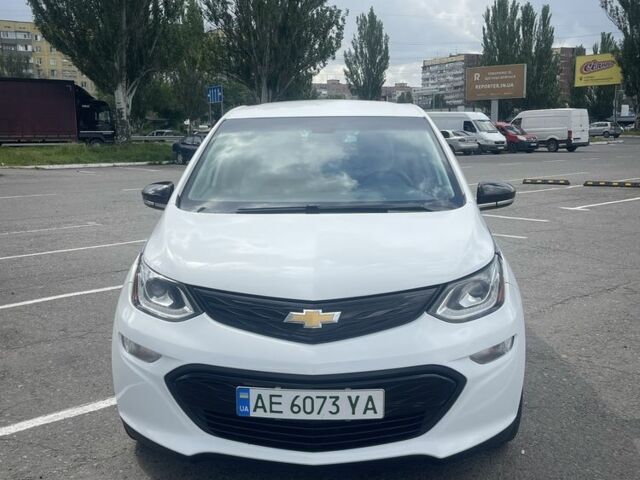 Белый Шевроле Вольт, объемом двигателя 0 л и пробегом 85 тыс. км за 12500 $, фото 1 на Automoto.ua