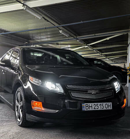 Черный Шевроле Вольт, объемом двигателя 1.4 л и пробегом 250 тыс. км за 9900 $, фото 1 на Automoto.ua