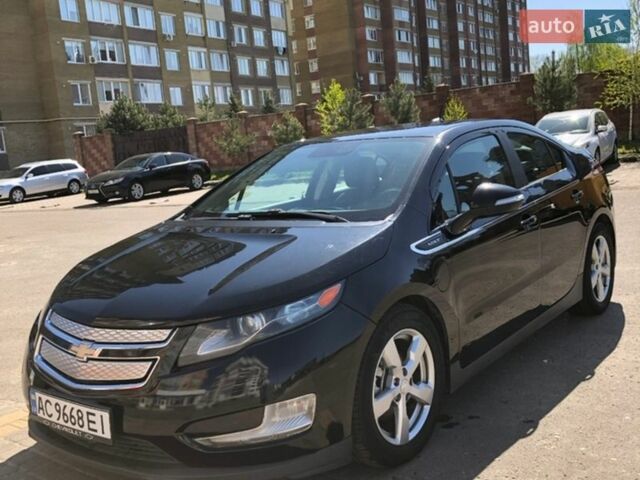 Черный Шевроле Вольт, объемом двигателя 1.4 л и пробегом 124 тыс. км за 10500 $, фото 1 на Automoto.ua