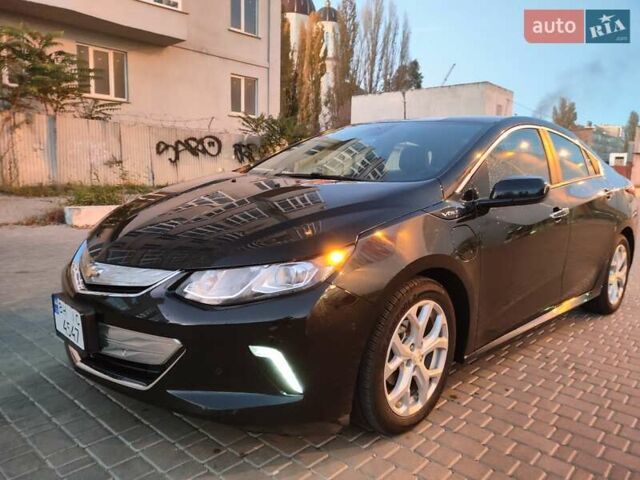 Черный Шевроле Вольт, объемом двигателя 1.5 л и пробегом 65 тыс. км за 17500 $, фото 1 на Automoto.ua