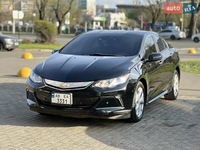 Черный Шевроле Вольт, объемом двигателя 1.49 л и пробегом 102 тыс. км за 16800 $, фото 1 на Automoto.ua
