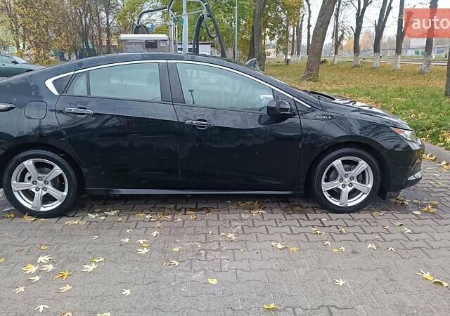 Черный Шевроле Вольт, объемом двигателя 1.4 л и пробегом 107 тыс. км за 16500 $, фото 1 на Automoto.ua