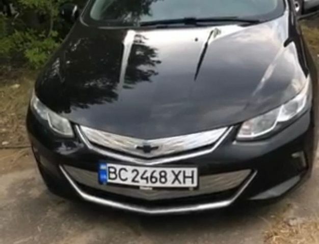 Чорний Шевроле Вольт, об'ємом двигуна 1.5 л та пробігом 131 тис. км за 13900 $, фото 1 на Automoto.ua