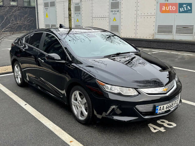 Черный Шевроле Вольт, объемом двигателя 1.49 л и пробегом 85 тыс. км за 17999 $, фото 1 на Automoto.ua
