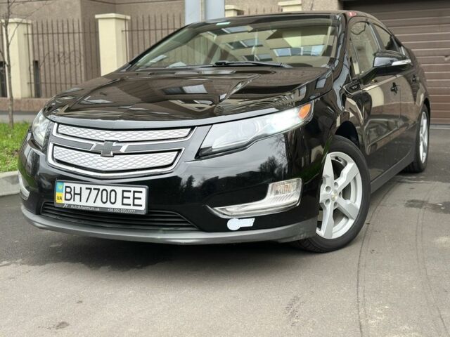 Черный Шевроле Вольт, объемом двигателя 1.4 л и пробегом 170 тыс. км за 10500 $, фото 1 на Automoto.ua