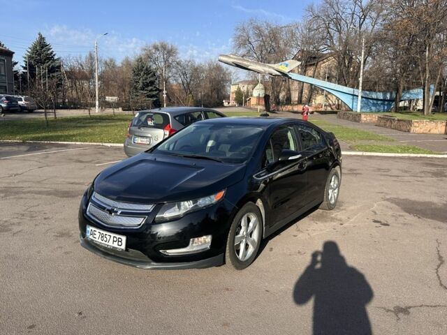 Черный Шевроле Вольт, объемом двигателя 1.4 л и пробегом 94 тыс. км за 10000 $, фото 1 на Automoto.ua