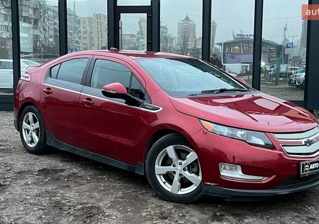 Червоний Шевроле Вольт, об'ємом двигуна 1.4 л та пробігом 155 тис. км за 8490 $, фото 1 на Automoto.ua