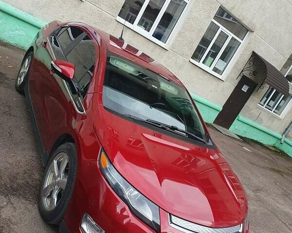 Красный Шевроле Вольт, объемом двигателя 1.4 л и пробегом 155 тыс. км за 10400 $, фото 1 на Automoto.ua