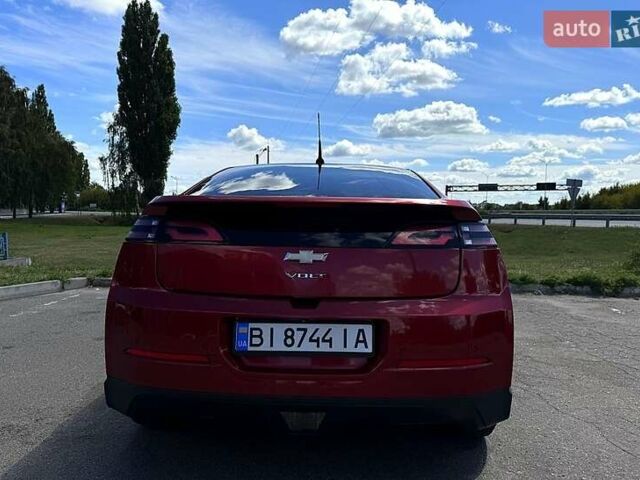 Красный Шевроле Вольт, объемом двигателя 1.4 л и пробегом 185 тыс. км за 12000 $, фото 1 на Automoto.ua