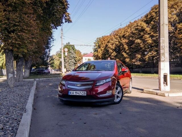 Красный Шевроле Вольт, объемом двигателя 0 л и пробегом 170 тыс. км за 10300 $, фото 1 на Automoto.ua